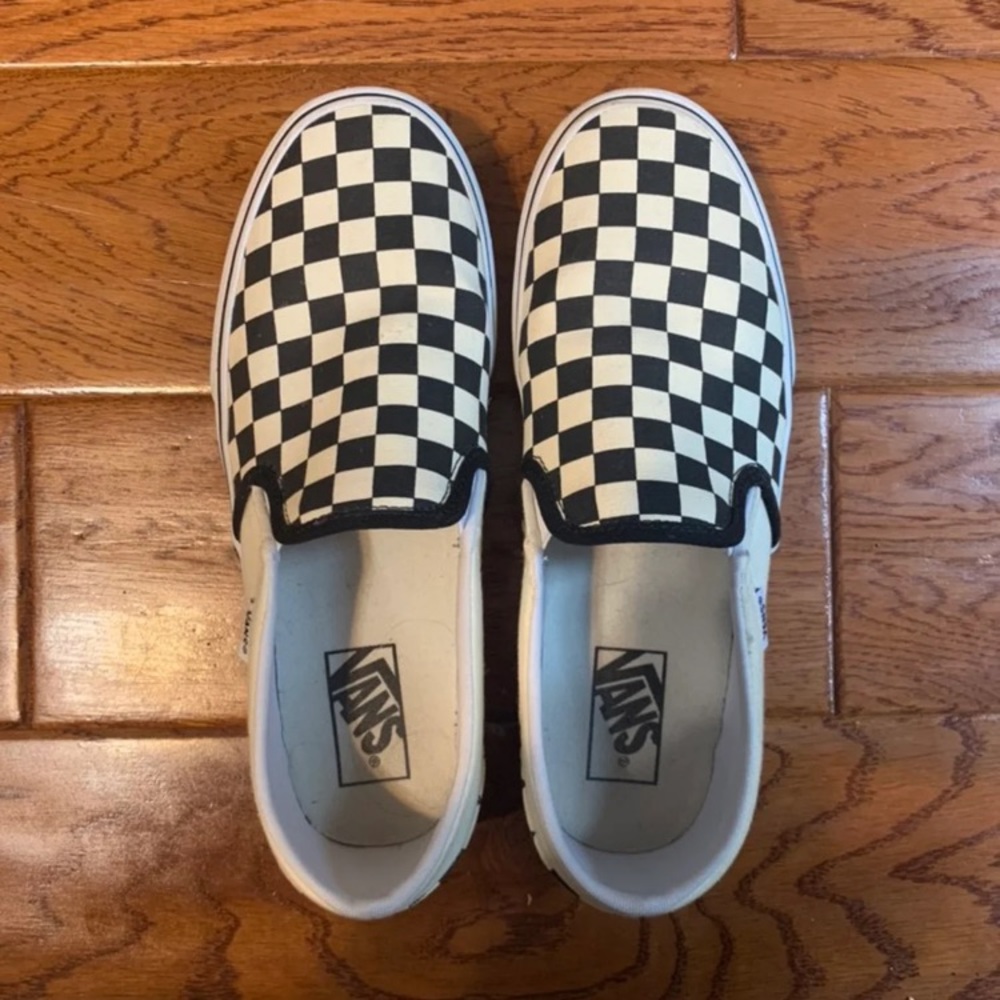 Vans slip on